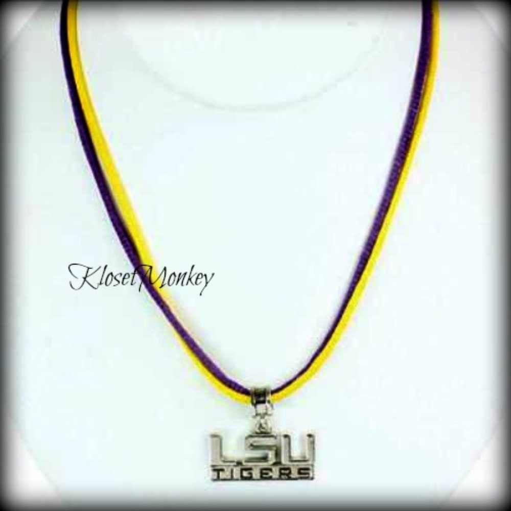 NWT NCAA SUEDE CORD NECKLACE LSU TIGERS CHARM